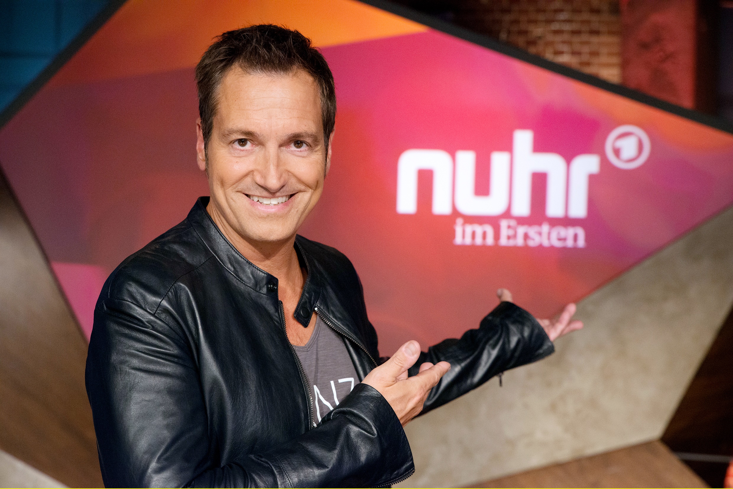DIETER NUHR U a Heute 11 02 2016 Im Ersten Nuhr Im Ersten Smago