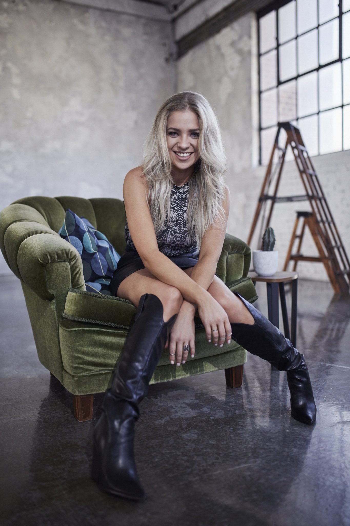 MARINA MARX Marina Marx Verleiht Dem Genre Rock Schlager Neuen Glanz marina-marx-marina-marx-verleiht-dem-genre-rock-schlager-neuen-glanz
