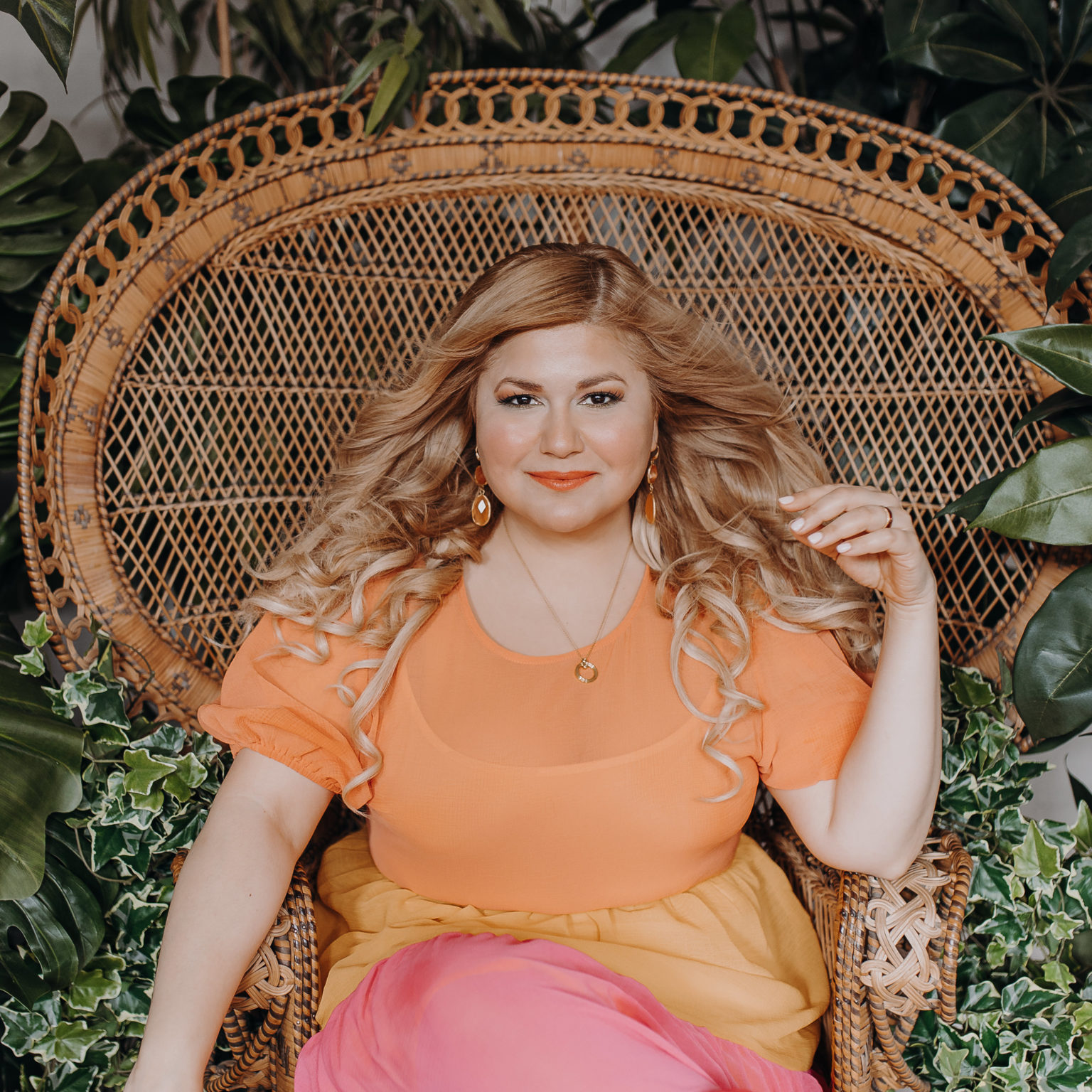 ROSA WEISS Rosa Weiss knackt mit “Sonnenwärme” die Top 10 der Airplay