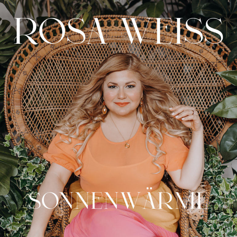 Vielleicht Hat Sie Ein Rosa Hemd ROSA WEISS Mit “Sonnenwärme” auf Platz 10 der Sendung “Die Schlager des