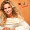 MELIA <br>Am 08.12.2023 legt sie mit der englischen Version ihres Titels “Daheim” nach: “Home”!