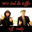 KIFF-DADDY <br>Mit „Wir sind die Kiffer“ hat er einen augenzwinkernden Song zur Legalisierung veröffentlicht!