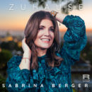 SABRINA BERGER <br>Ihr neuer Titel “Zu Hause” erinnert an “Tage wie diese” (Die Toten Hosen)!