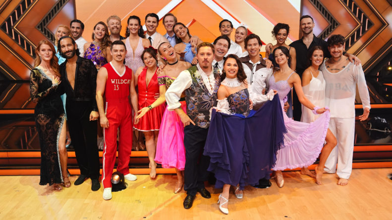 ROSS ANTONY, ANNA-CARINA WOITSCHACK u.a. <br>Wer wackelt, wer glänzt? Diese Tänze entscheiden am Freitag (20.03.2026)!