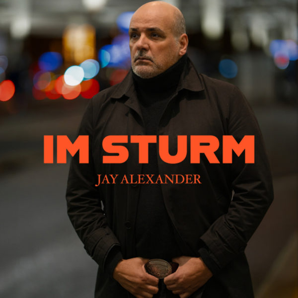 JAY ALEXANDER <br>Mit „Im Sturm“ hat er das Genre „Epic-Pop-Schlager“ erschaffen!