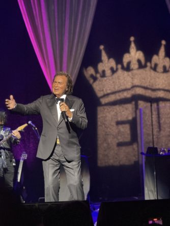 ENGELBERT <br>2026 auf großer „Celebration Tour“!