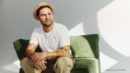„OFFIZIELLE DEUTSCHE CHARTS“ (Gfk Entertainment) <br>Check In auf Platz 1: Johannes Oerding stürmt mit „Hotel“ die Charts!