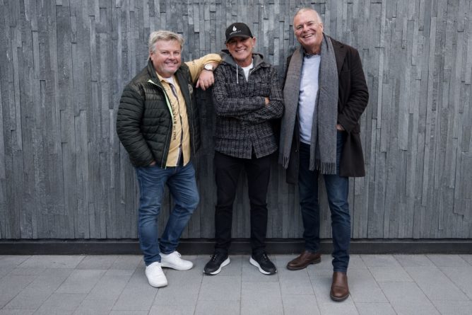 RELAX <br>Kultband Relax feiert 45-jähriges Bühnenjubiläum bei „Stars in der Region“ in Zell im Fichtelgebirge! RELAX <br>Kultband Relax feiert 45-jähriges Bühnenjubiläum bei „Stars in der Region“ in Zell im Fichtelgebirge!