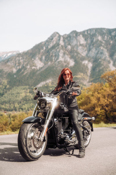 ANDREA BERG <br>Musik & Motoren vereint für den guten Zweck: Andrea Berg unterstützt die Harley-Davidson Charity Tour!