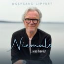 WOLFGANG LIPPERT <br>Mit dem sanft-sonnigen Schlager „Niemals was bereut“ läutet er die warme Jahreszeit ein!