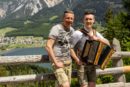 JÖRG AUGENSTEIN feat. SIMON WILD <br>Jörg Augenstein feiert mit Simon Wild 300 000 YouTube-Views für „Das letzte Edelweiß“!