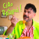 NEVIO PASSARO, BÜRGER LARS DIETRICH, BIG (PAPA) MOE, KNOSSI, ROGER G. RITTANTICO, SISTA SCOIA & BRUDA BRADI <br>Titel „Ciao ragazzi!“ seit 24.07.2026 erhältlich!