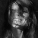 „OFFIZIELLE DEUTSCHE CHARTS“ (Gfk Entertainment) <br>Ariana Grande erstmals an Spitze der Offiziellen Deutschen Charts!