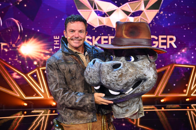 STEFAN MROSS <br>„The Masked Singer“: Stefan Mross ist Hippo Jones!
