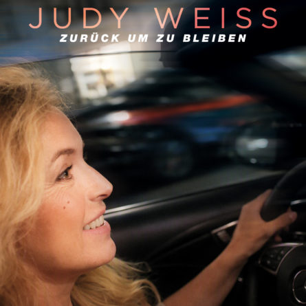 JUDY WEISS <br>Am 25.09.2026 folgt ihr neuer Song “Zurück um zu bleiben“!