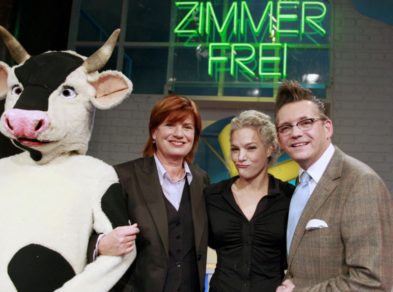 GÖTZ ALSMANN – CHRISTINE WESTERMANN <br>Heute (31.10.2026), WDR Fernsehen: „Legendär! – Die lustigsten Momente aus 20 Jahren ‚Zimmer frei!'“!