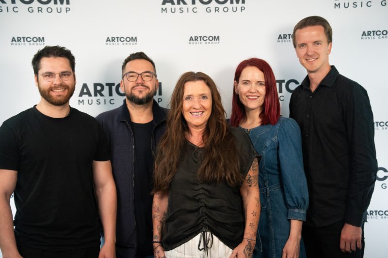 DANIELA ALFINTO <br>Neuer Sound und neue Wege: Daniela Alfinito wechselt zur Artcom Music Group!